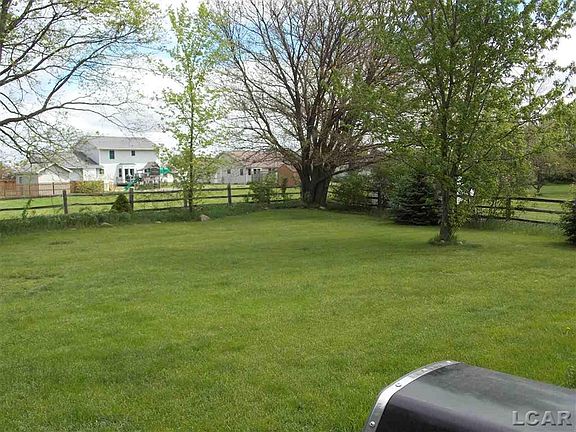 5th image of 3146 W Gove Dr