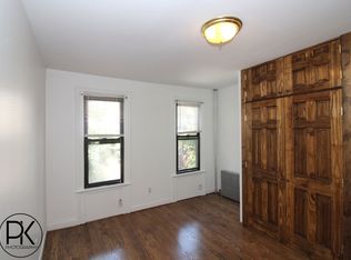 107 Newell St APT 3L, Brooklyn, NY 11222