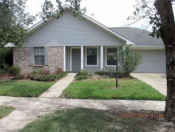 1st image of 25892 Linwood Ave