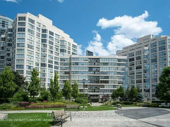 2261 Lake Shore Blvd W #Nph7, Toronto, ON M8V 3X1