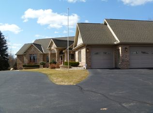 3807 Gillett Ct, Howell, MI 48843