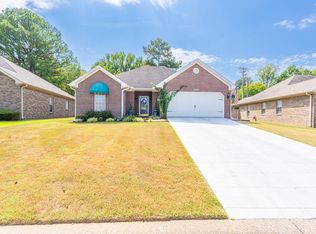 2305 Parc Pl, Florence, AL 35630