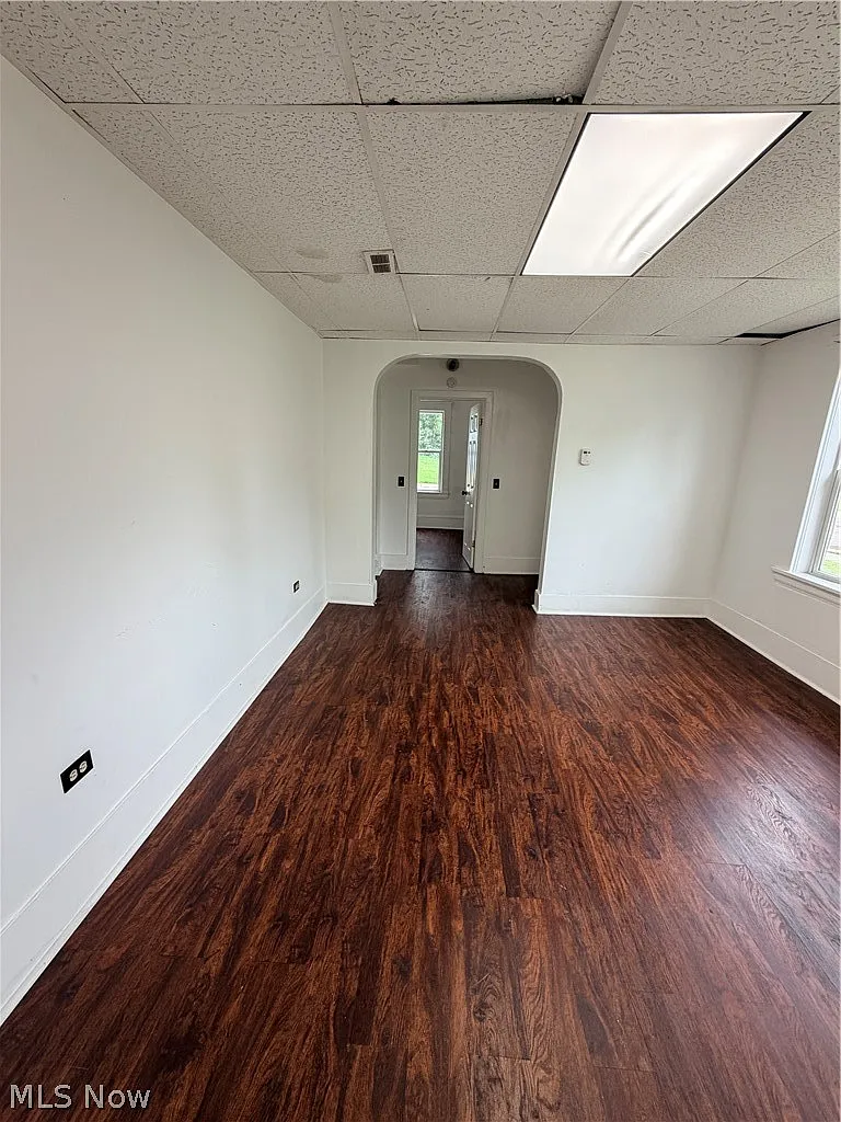 4 bed, 1.0 bath, $1,575 — Photo 4