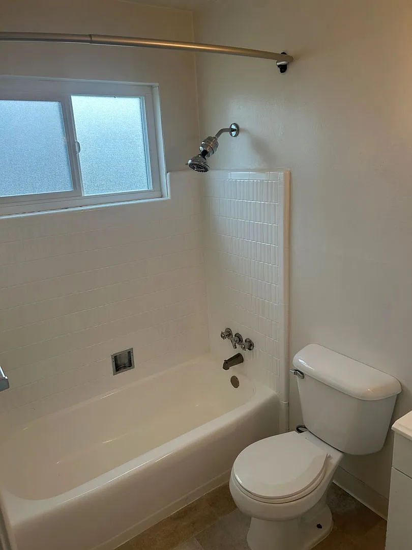 010 - Shawsheen Manor — Photo 3
