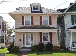 135 W High St, Manheim, PA 17545