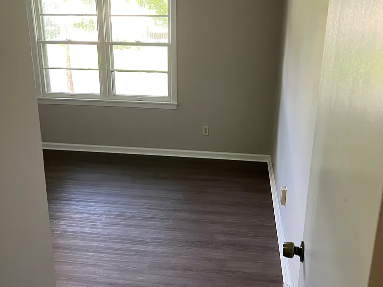 602 Austin Dr NW — Photo 16