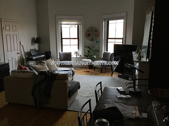 Picture of Living Room