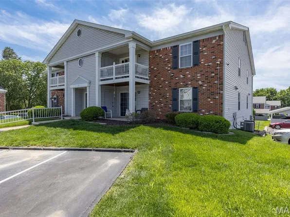 2 Berview Cir APT D, Saint Louis, MO 63129