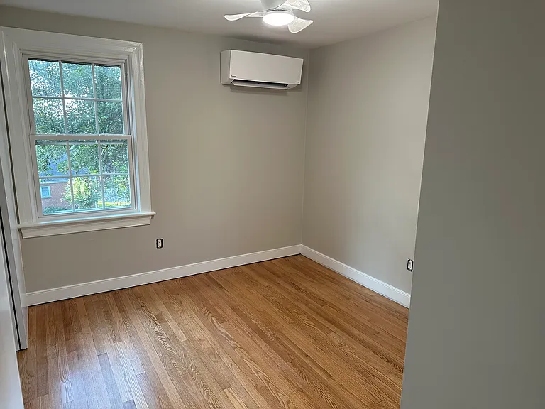 Second bedroom great as guest room or office. New ceiling fan with remote.