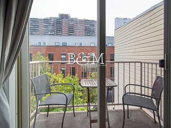 5th image of 25 Meserole St APT 4F
