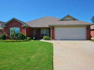 627 W Shadow Ridge Way, Yukon, OK 73099