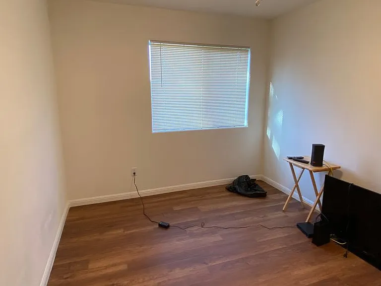 1500 Zephyr Ln — Photo 7