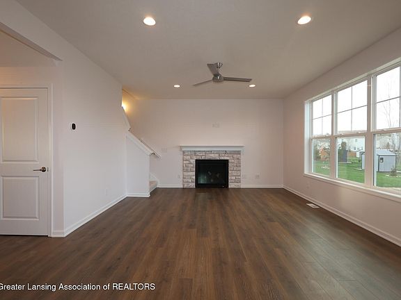 3rd image of 15195 Nottingham Fields Pkwy