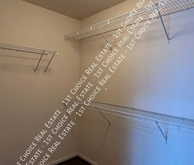 635 Worthington Dr — Photo 8