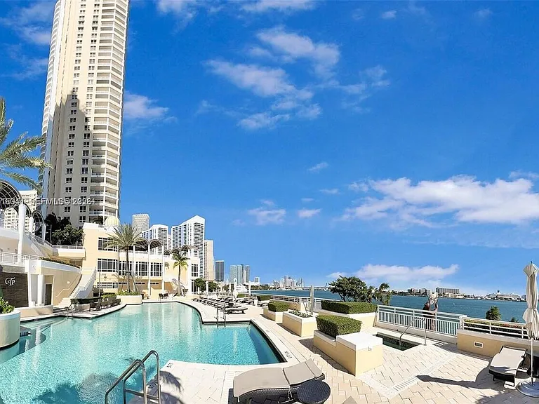 808 Brickell Key Dr #3304 — Photo 72