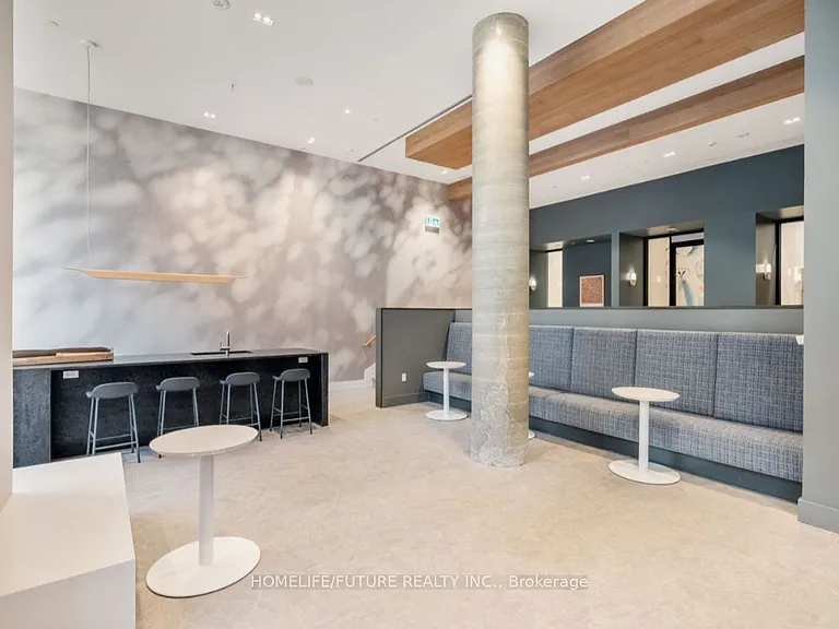 1720 Bayview Ave #430 — Photo 17