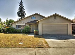 809 Brookside Dr, Woodland, CA