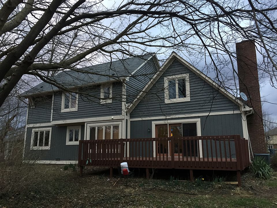 2nd image of 8222 Windhaven Cir