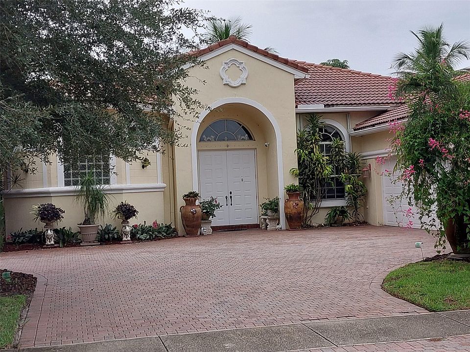 1st image of 7042 SE Bay Hill Drive