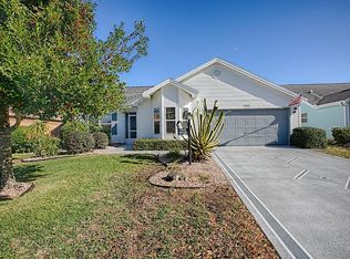 1915 Armondo Dr, The Villages, FL 32159