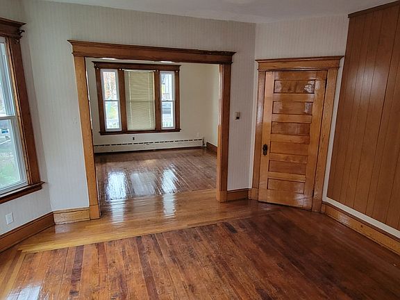 2nd image of 96 West St Floor 1