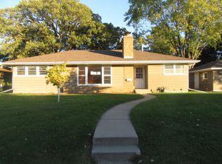 5030 Lilac Dr N, Brooklyn Center, MN 55429