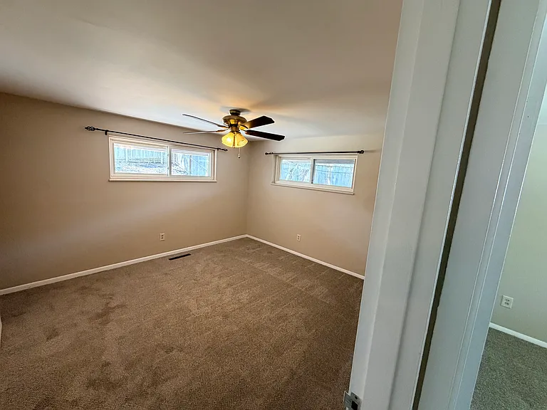 2406 Bushwick Dr — Photo 5
