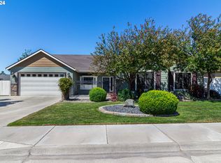 2163 NW Dawn Dr, Hermiston, OR 97838