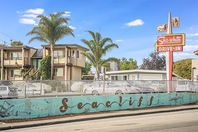 255 Center Ave #4 — Photo 6