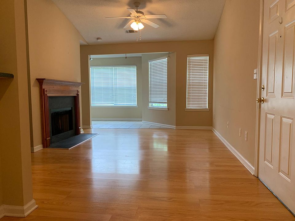 1st image of 188 Midland Pkwy APT 306