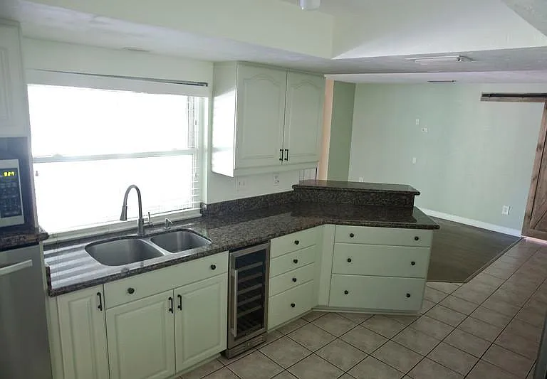 1722 SW 81st Ter — Photo 9