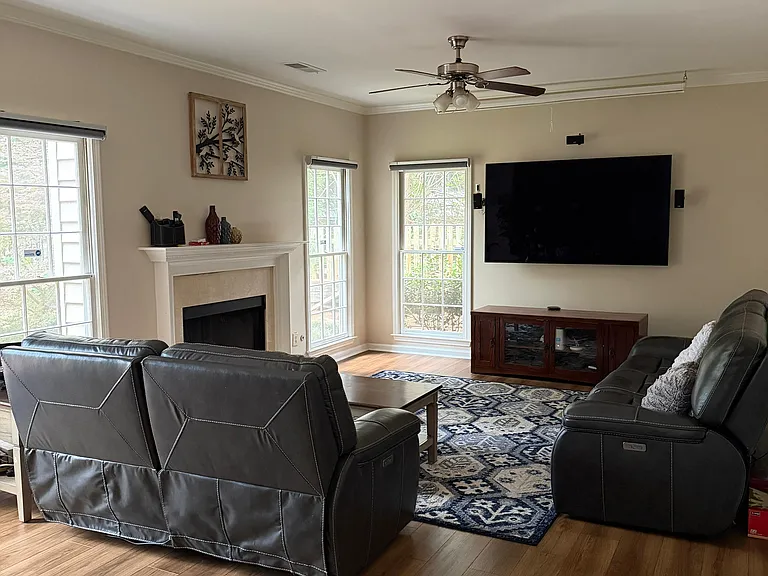 2401 Parkside Walk — Photo 8