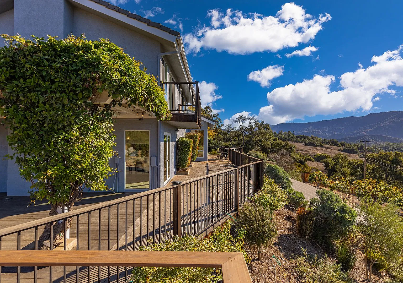 Amazing View Home — Photo 3