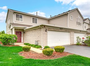 6409 Blue Sky Ln, Matteson, IL 60443