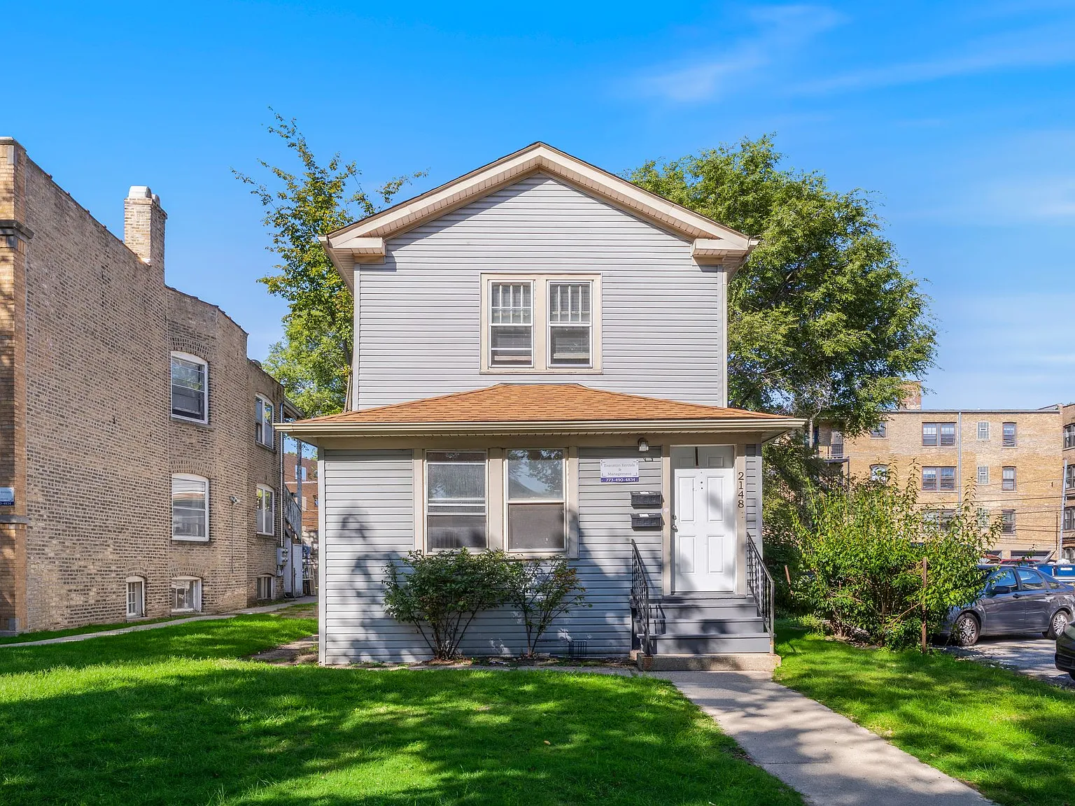 2148 Maple Ave — Photo 2