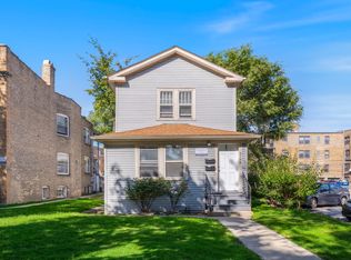 2148 Maple Ave, Evanston, IL 60201