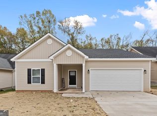 349 Cypress Dr, Gray, GA 31032