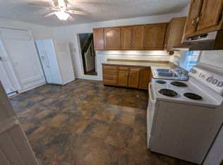 395 Red Mill Rd APT A, Etters, PA 17319