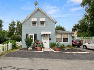 26 Harvard Ave, Warwick, RI 02889