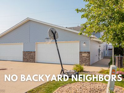 5204 48th Ave S, Fargo, ND, 58104