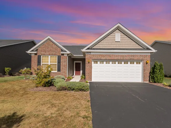 2101 Samantha Joy Ln, Bolingbrook, IL 60490
