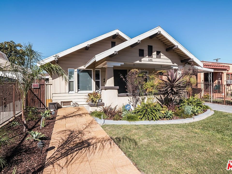 1st image of 1243 W 58th Pl