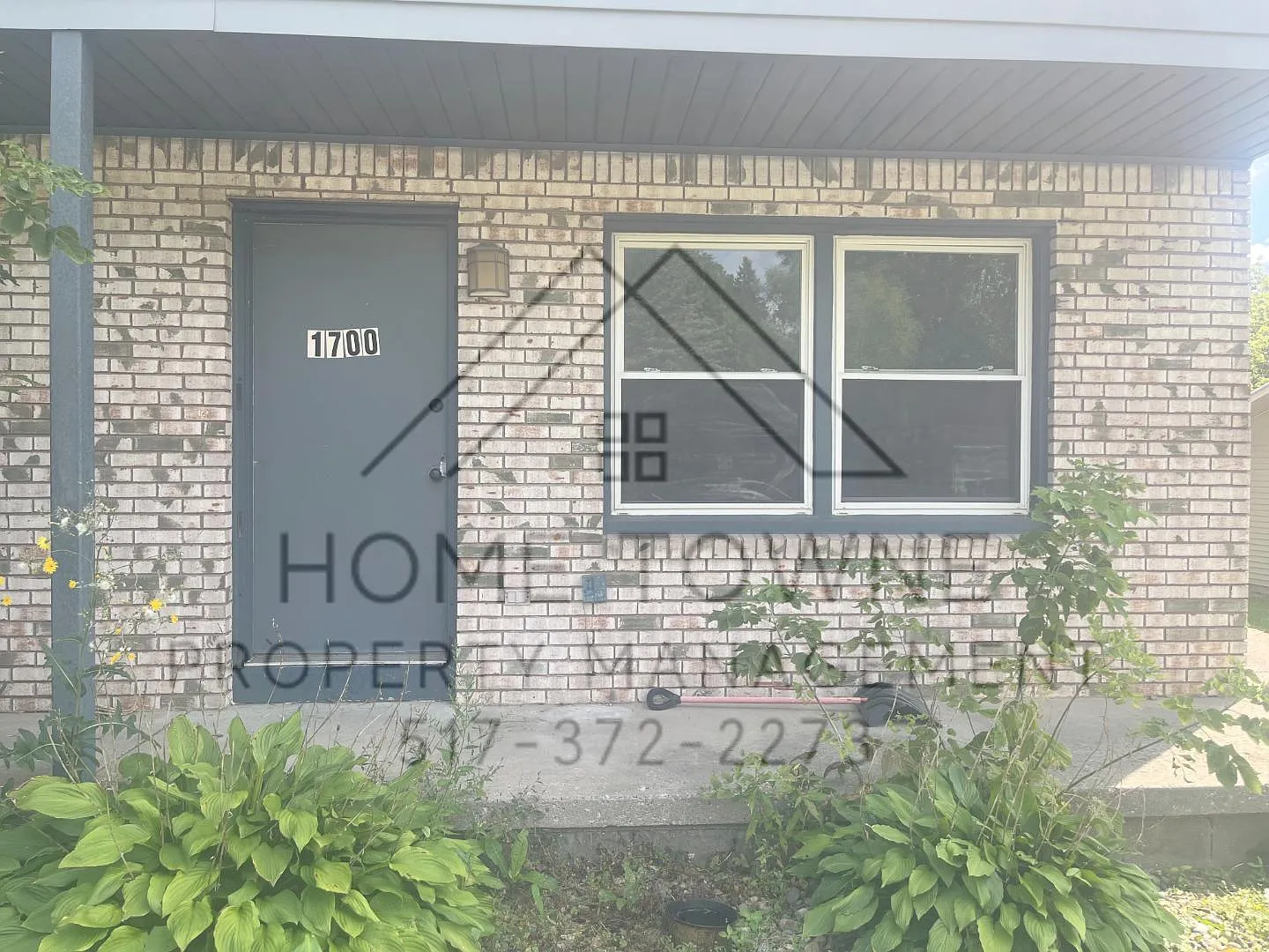 1700 Cambria Dr - 1700 Cambria — Photo 2