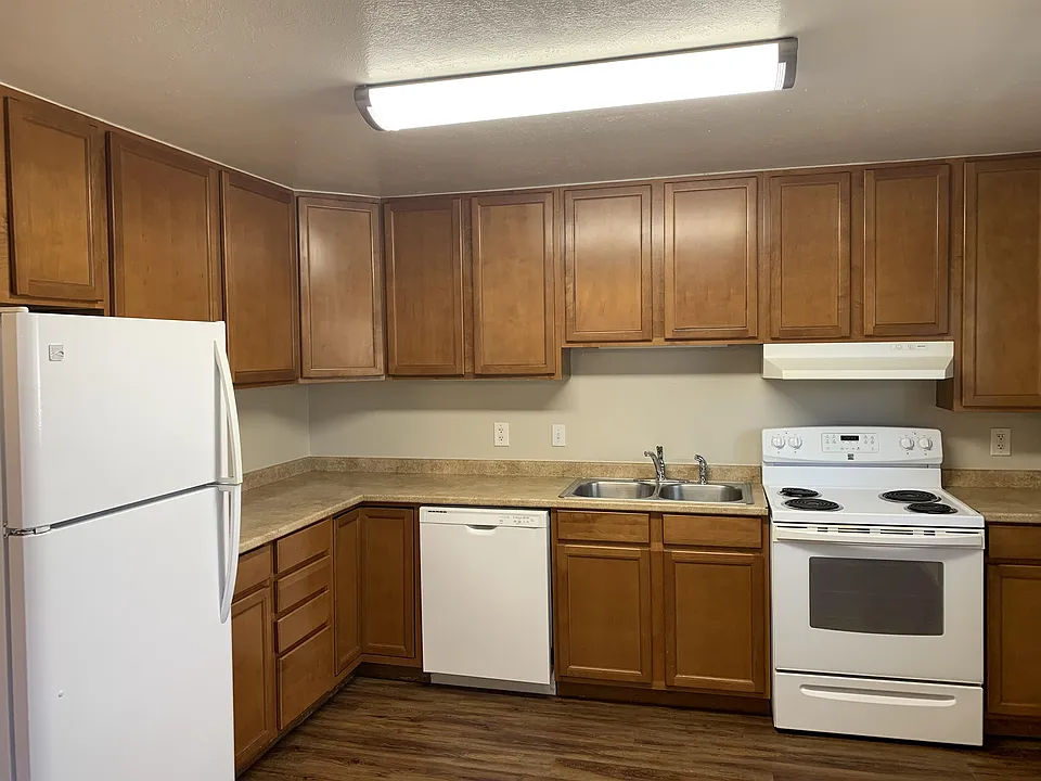 7700 W 61st Ave #7