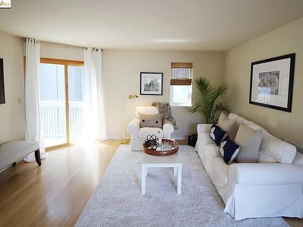 933 Addison St APT D