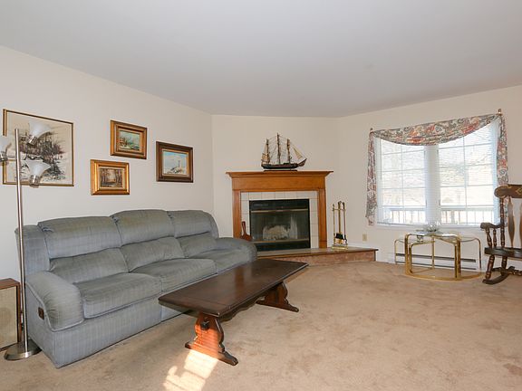 4th image of 179 Fairway Dr #U179