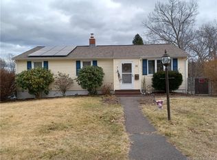 11 Glenford Dr, Waterbury, CT 06708