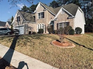 3870 Parham Way, College park, GA 30349
