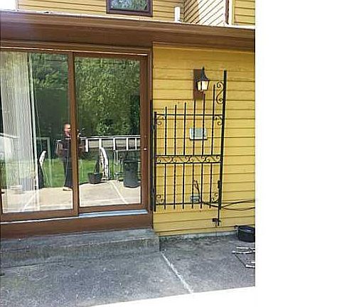 3rd image of 1268 Como Park Blvd