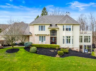 8202 Hunters Pl, Indianapolis, IN 46236